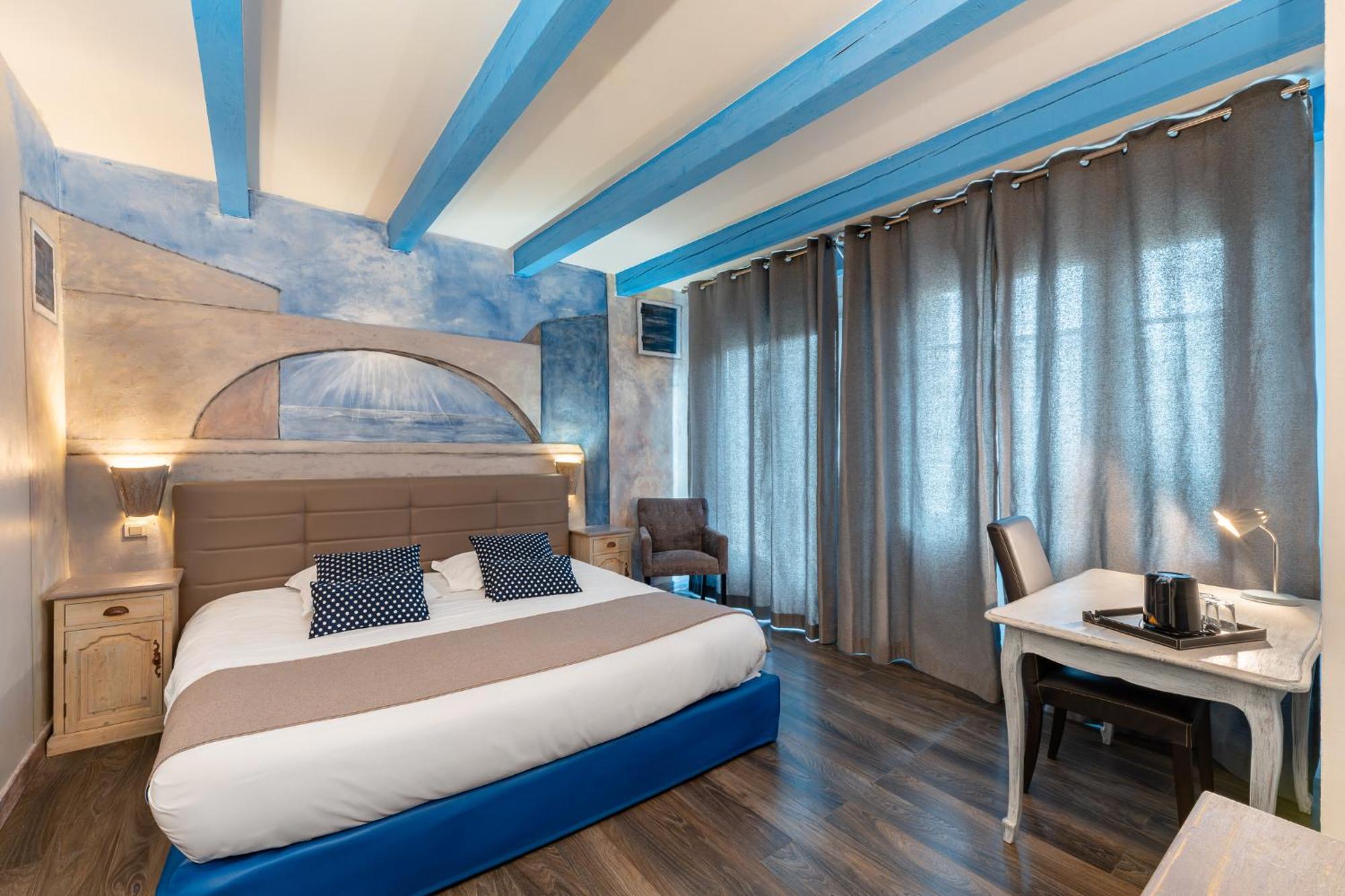Ermitage Hotel 3*