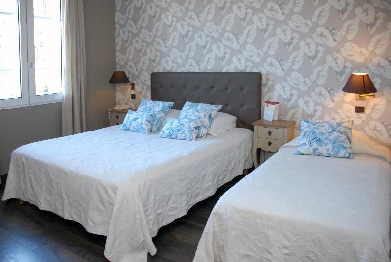 Ermitage Hotel Les Angles (Gard)